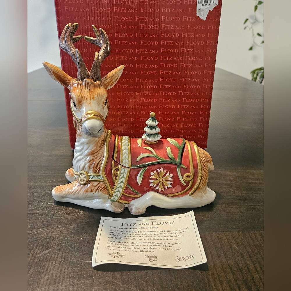 Fitz and Floyd Red and Gold Holiday Reindeer Figurine